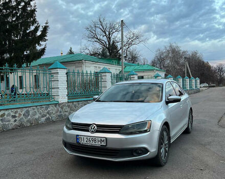 Сірий Фольксваген Джетта, об'ємом двигуна 2.5 л та пробігом 120 тис. км за 7600 $, фото 2 на Automoto.ua