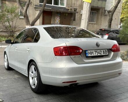 Фольксваген Джетта 2010 у Одесі на Automoto.ua Сірий Фольксваген Джетта, об'ємом двигуна 2 л та пробігом 296 тис. км за 6800 $, фото 4 на Automoto.ua