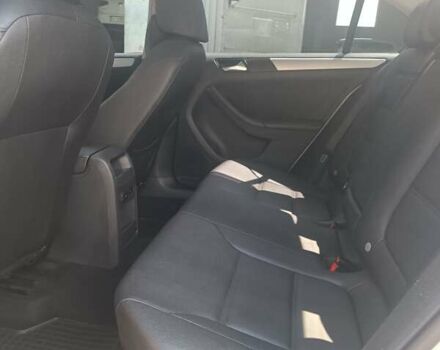 Сірий Фольксваген Джетта, об'ємом двигуна 1.97 л та пробігом 270 тис. км за 9500 $, фото 6 на Automoto.ua