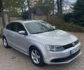 Серый Фольксваген Джетта, объемом двигателя 2.5 л и пробегом 210 тыс. км за 7200 $, фото 2 на Automoto.ua
