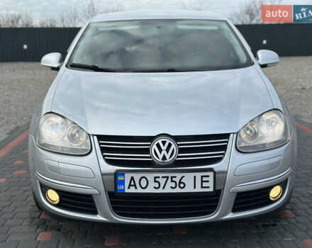 Серый Фольксваген Джетта, объемом двигателя 1.39 л и пробегом 238 тыс. км за 6900 $, фото 1 на Automoto.ua