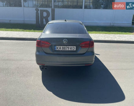 Сірий Фольксваген Джетта, об'ємом двигуна 2.5 л та пробігом 290 тис. км за 9000 $, фото 4 на Automoto.ua