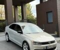 Фольксваген Джетта 2010 у Одесі на Automoto.ua Сірий Фольксваген Джетта, об'ємом двигуна 2 л та пробігом 296 тис. км за 6800 $, фото 1 на Automoto.ua