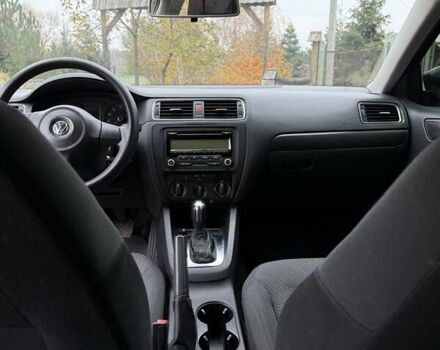 Серый Фольксваген Джетта, объемом двигателя 1.98 л и пробегом 152 тыс. км за 8900 $, фото 19 на Automoto.ua