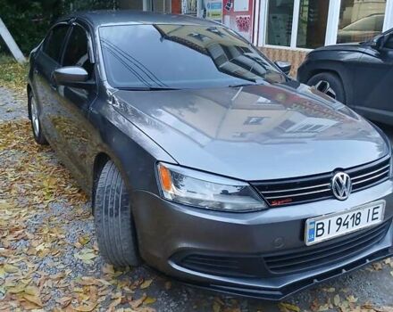 Сірий Фольксваген Джетта, об'ємом двигуна 2 л та пробігом 240 тис. км за 7850 $, фото 3 на Automoto.ua