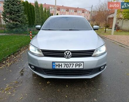 Серый Фольксваген Джетта, объемом двигателя 2.48 л и пробегом 208 тыс. км за 10499 $, фото 1 на Automoto.ua