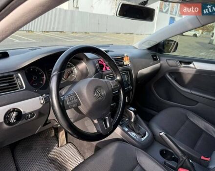 Сірий Фольксваген Джетта, об'ємом двигуна 2.48 л та пробігом 228 тис. км за 8100 $, фото 14 на Automoto.ua
