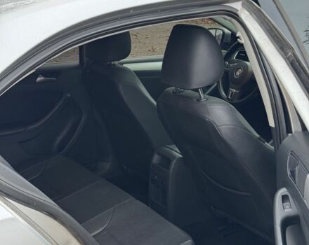 Серый Фольксваген Джетта, объемом двигателя 2.5 л и пробегом 198 тыс. км за 9300 $, фото 7 на Automoto.ua