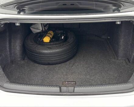 Серый Фольксваген Джетта, объемом двигателя 2.5 л и пробегом 260 тыс. км за 8750 $, фото 6 на Automoto.ua