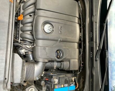 Сірий Фольксваген Джетта, об'ємом двигуна 2.5 л та пробігом 290 тис. км за 6500 $, фото 2 на Automoto.ua