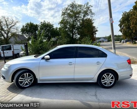 Серый Фольксваген Джетта, объемом двигателя 1.6 л и пробегом 240 тыс. км за 6999 $, фото 3 на Automoto.ua