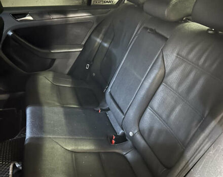 Серый Фольксваген Джетта, объемом двигателя 2.5 л и пробегом 285 тыс. км за 9500 $, фото 21 на Automoto.ua