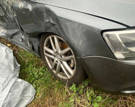 Серый Фольксваген Джетта, объемом двигателя 1.39 л и пробегом 230 тыс. км за 6500 $, фото 6 на Automoto.ua