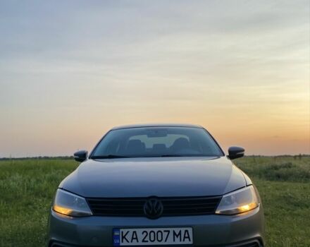 Сірий Фольксваген Джетта, об'ємом двигуна 2.5 л та пробігом 216 тис. км за 8500 $, фото 1 на Automoto.ua