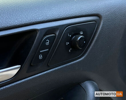 Серый Фольксваген Джетта, объемом двигателя 1.6 л и пробегом 271 тыс. км за 9300 $, фото 6 на Automoto.ua