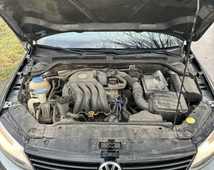 Сірий Фольксваген Джетта, об'ємом двигуна 1.98 л та пробігом 232 тис. км за 5850 $, фото 21 на Automoto.ua
