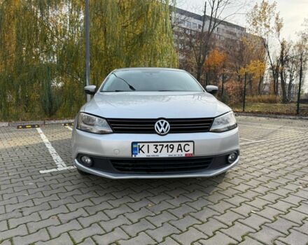 Сірий Фольксваген Джетта, об'ємом двигуна 2.5 л та пробігом 228 тис. км за 8300 $, фото 2 на Automoto.ua