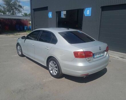 Серый Фольксваген Джетта, объемом двигателя 2.5 л и пробегом 300 тыс. км за 9000 $, фото 1 на Automoto.ua