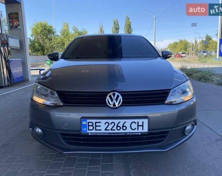 Сірий Фольксваген Джетта, об'ємом двигуна 1.39 л та пробігом 327 тис. км за 7600 $, фото 1 на Automoto.ua