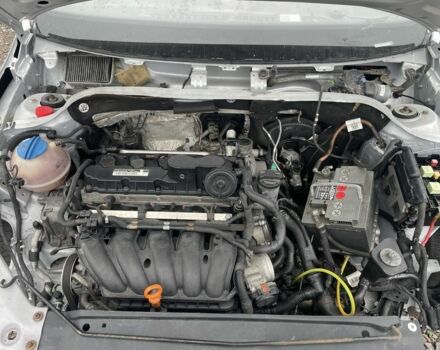 Серый Фольксваген Джетта, объемом двигателя 2.5 л и пробегом 150 тыс. км за 5200 $, фото 5 на Automoto.ua