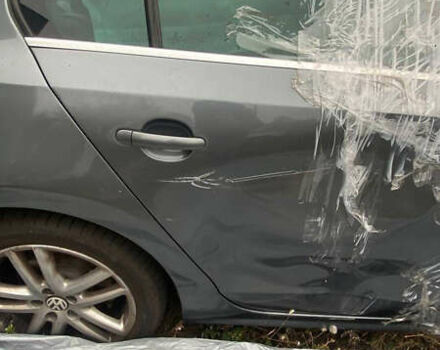 Серый Фольксваген Джетта, объемом двигателя 1.39 л и пробегом 230 тыс. км за 6500 $, фото 7 на Automoto.ua