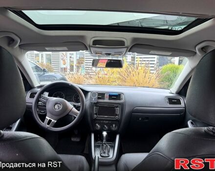 Серый Фольксваген Джетта, объемом двигателя 2.5 л и пробегом 300 тыс. км за 8500 $, фото 6 на Automoto.ua