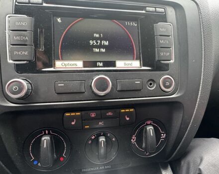 Серый Фольксваген Джетта, объемом двигателя 2 л и пробегом 220 тыс. км за 7900 $, фото 7 на Automoto.ua