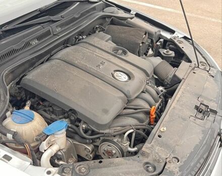 Серый Фольксваген Джетта, объемом двигателя 2.5 л и пробегом 260 тыс. км за 8750 $, фото 7 на Automoto.ua