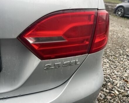 Серый Фольксваген Джетта, объемом двигателя 2.5 л и пробегом 150 тыс. км за 5200 $, фото 2 на Automoto.ua