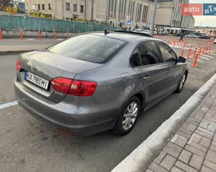 Сірий Фольксваген Джетта, об'ємом двигуна 2.47 л та пробігом 300 тис. км за 8500 $, фото 7 на Automoto.ua