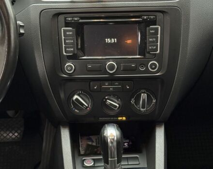 Серый Фольксваген Джетта, объемом двигателя 2.5 л и пробегом 198 тыс. км за 9300 $, фото 11 на Automoto.ua