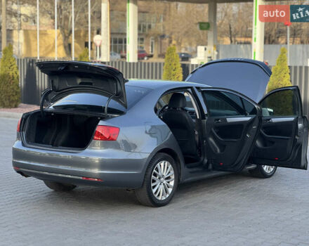Серый Фольксваген Джетта, объемом двигателя 1.97 л и пробегом 212 тыс. км за 9200 $, фото 31 на Automoto.ua