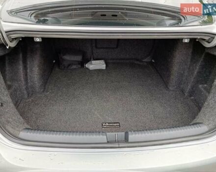 Серый Фольксваген Джетта, объемом двигателя 2.48 л и пробегом 208 тыс. км за 10499 $, фото 25 на Automoto.ua