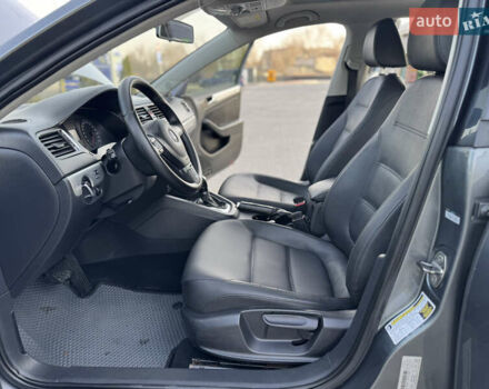 Серый Фольксваген Джетта, объемом двигателя 1.97 л и пробегом 212 тыс. км за 9200 $, фото 24 на Automoto.ua