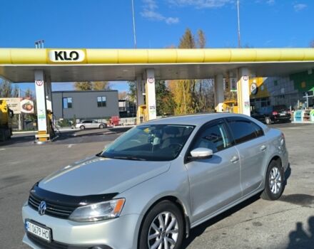 Серый Фольксваген Джетта, объемом двигателя 2.5 л и пробегом 220 тыс. км за 9000 $, фото 1 на Automoto.ua