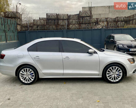 Серый Фольксваген Джетта, объемом двигателя 2.48 л и пробегом 236 тыс. км за 9900 $, фото 7 на Automoto.ua