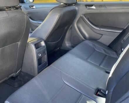 Сірий Фольксваген Джетта, об'ємом двигуна 2.5 л та пробігом 216 тис. км за 8500 $, фото 7 на Automoto.ua