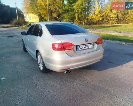 Серый Фольксваген Джетта, объемом двигателя 2.48 л и пробегом 317 тыс. км за 8300 $, фото 10 на Automoto.ua