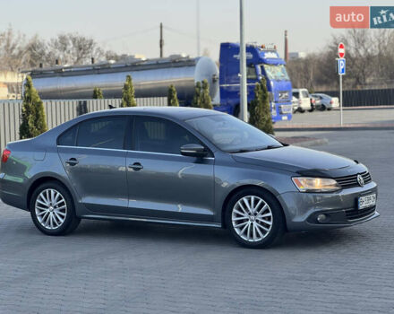 Серый Фольксваген Джетта, объемом двигателя 1.97 л и пробегом 212 тыс. км за 9200 $, фото 5 на Automoto.ua