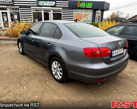 Серый Фольксваген Джетта, объемом двигателя 2.5 л и пробегом 300 тыс. км за 8500 $, фото 1 на Automoto.ua