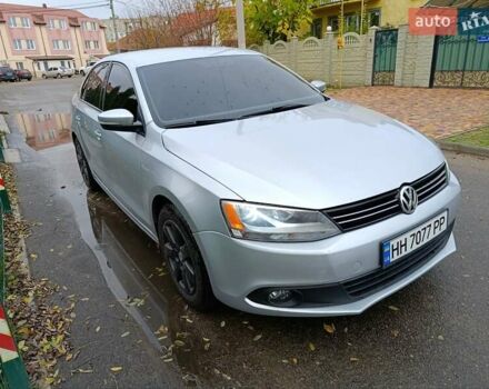 Серый Фольксваген Джетта, объемом двигателя 2.48 л и пробегом 208 тыс. км за 10499 $, фото 3 на Automoto.ua