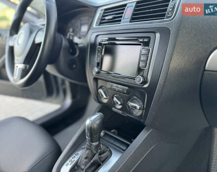 Серый Фольксваген Джетта, объемом двигателя 1.97 л и пробегом 212 тыс. км за 9200 $, фото 42 на Automoto.ua