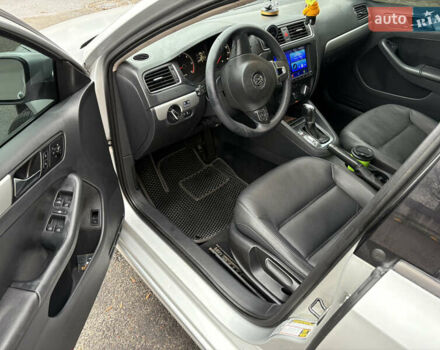 Серый Фольксваген Джетта, объемом двигателя 1.97 л и пробегом 311 тыс. км за 8100 $, фото 13 на Automoto.ua