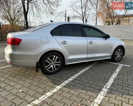 Сірий Фольксваген Джетта, об'ємом двигуна 2.48 л та пробігом 228 тис. км за 8100 $, фото 3 на Automoto.ua