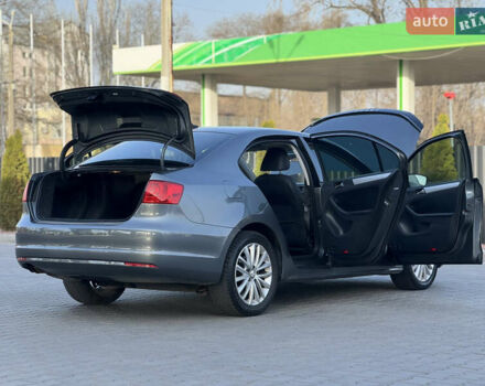 Серый Фольксваген Джетта, объемом двигателя 1.97 л и пробегом 212 тыс. км за 9200 $, фото 32 на Automoto.ua