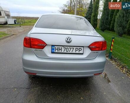 Серый Фольксваген Джетта, объемом двигателя 2.48 л и пробегом 208 тыс. км за 10499 $, фото 6 на Automoto.ua