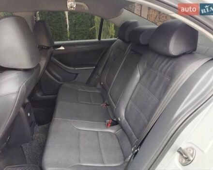 Серый Фольксваген Джетта, объемом двигателя 2.48 л и пробегом 208 тыс. км за 10499 $, фото 15 на Automoto.ua