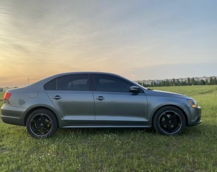 Сірий Фольксваген Джетта, об'ємом двигуна 2.5 л та пробігом 216 тис. км за 8500 $, фото 2 на Automoto.ua