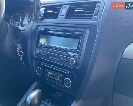 Сірий Фольксваген Джетта, об'ємом двигуна 1.39 л та пробігом 327 тис. км за 7600 $, фото 17 на Automoto.ua