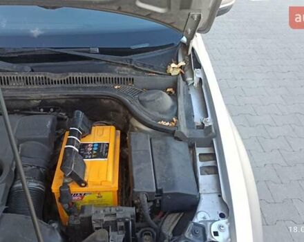 Серый Фольксваген Джетта, объемом двигателя 2.5 л и пробегом 103 тыс. км за 8400 $, фото 1 на Automoto.ua